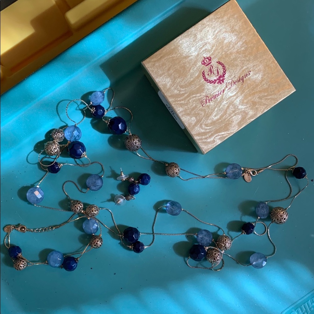 Premier Designs Set